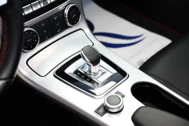 Mercedes-Benz SLC view 13