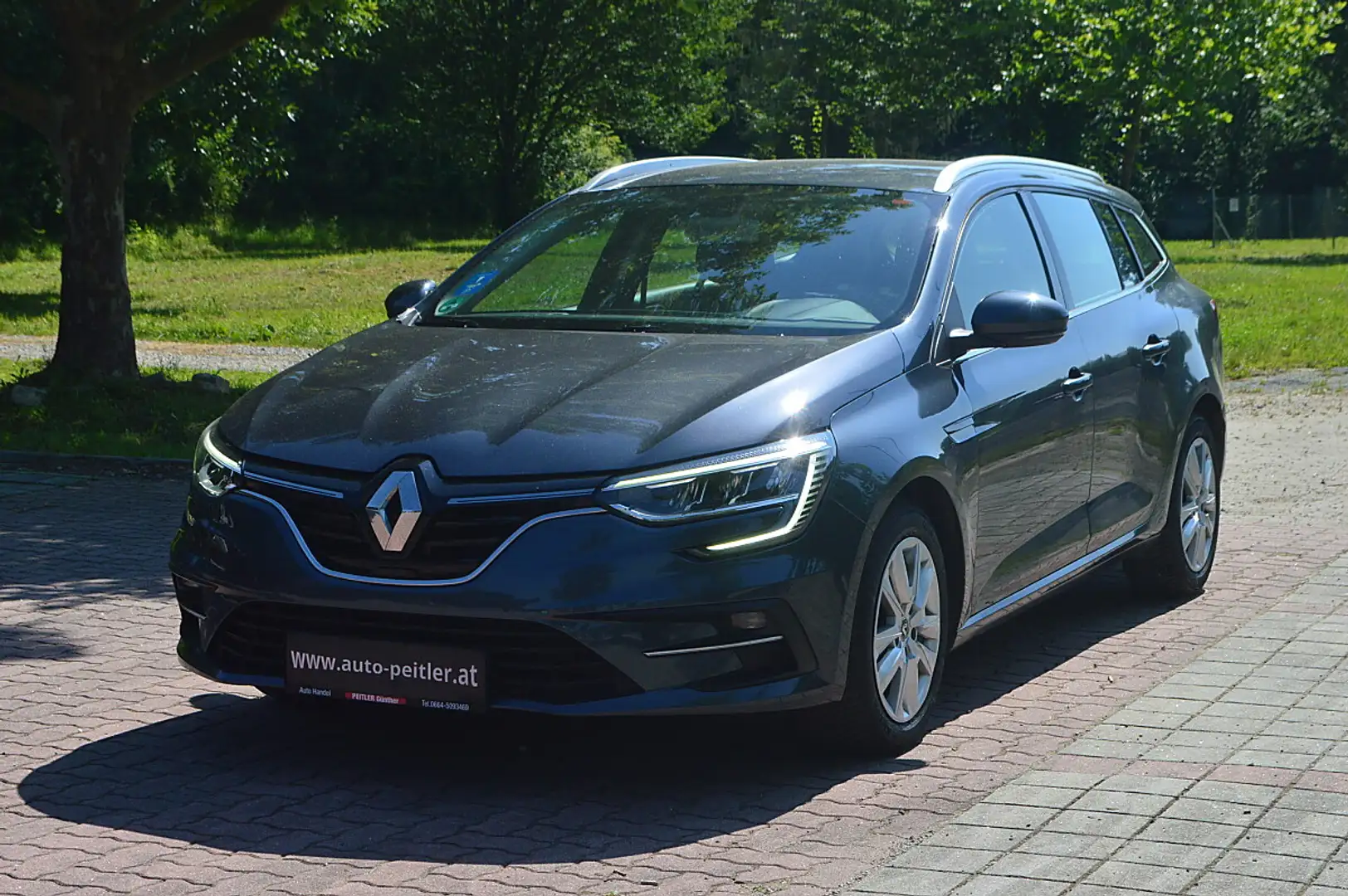 Renault Megane Mégane Grandtour Business Blue dCi 115 Grau - 2