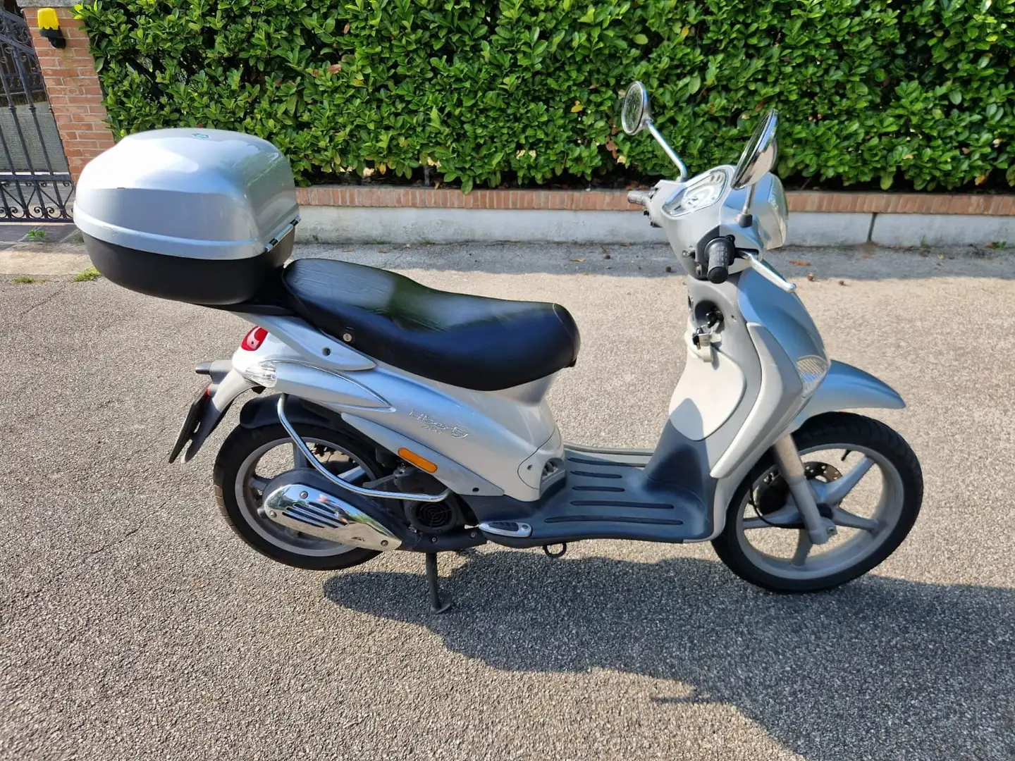 Piaggio Liberty 200 Silber - 1