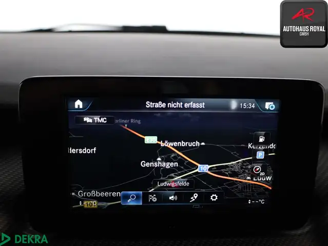 Mercedes-Benz V-Class view 20