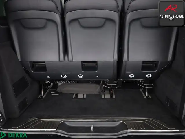 Mercedes-Benz V-Class view 14