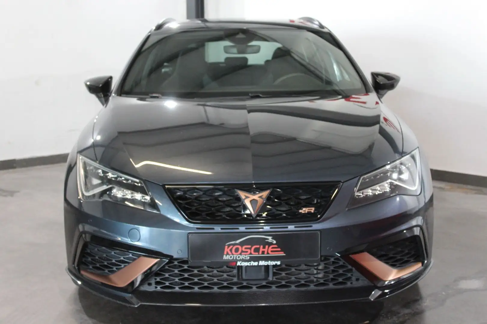 SEAT Leon ST Cupra R 300 4Drive Keyless Beats Gris - 2