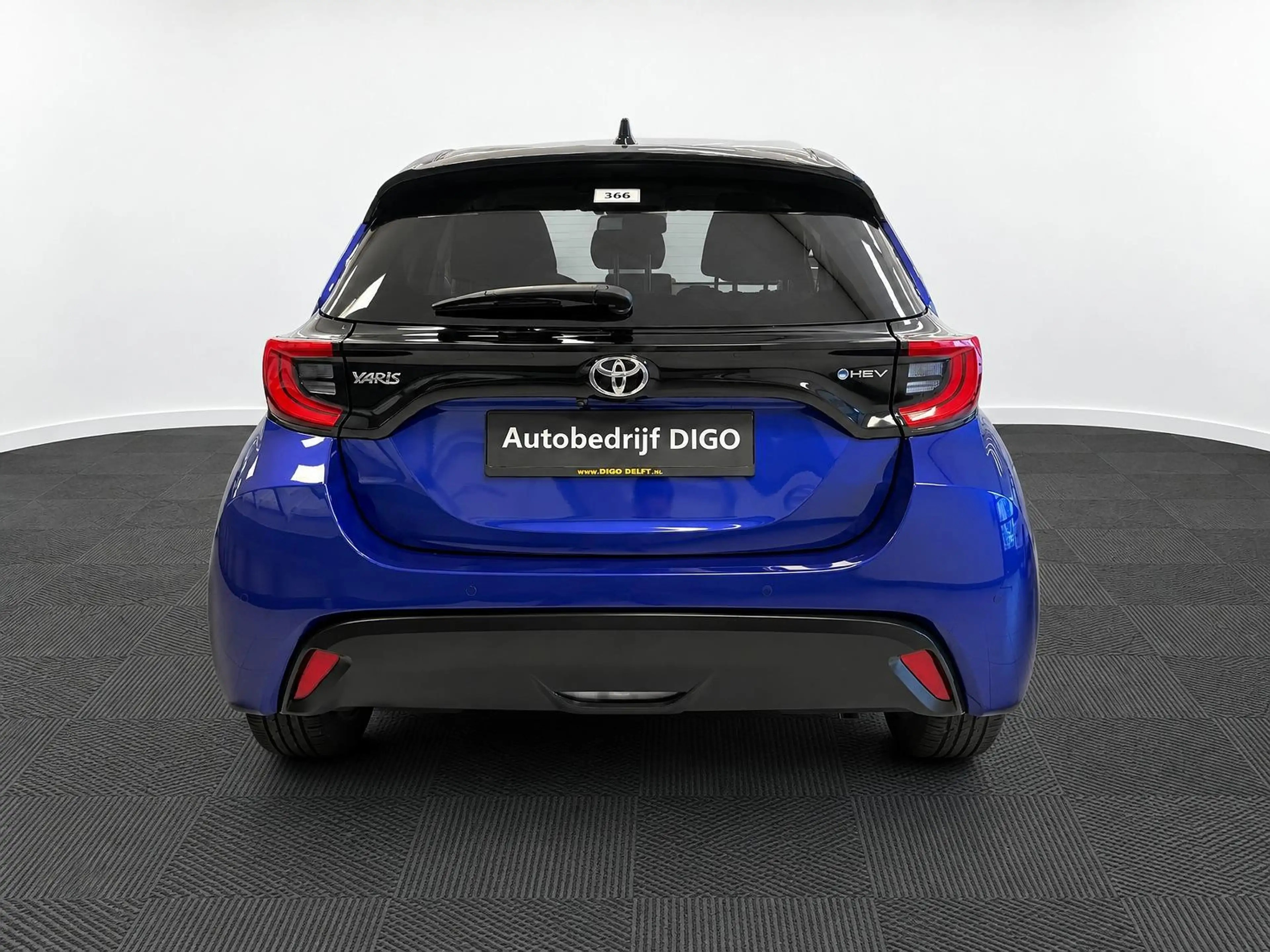Toyota Yaris 1.5 HYBRID DYNAMIC-PACK GARANTIE TOT 2035 BLIND SP — photo 11