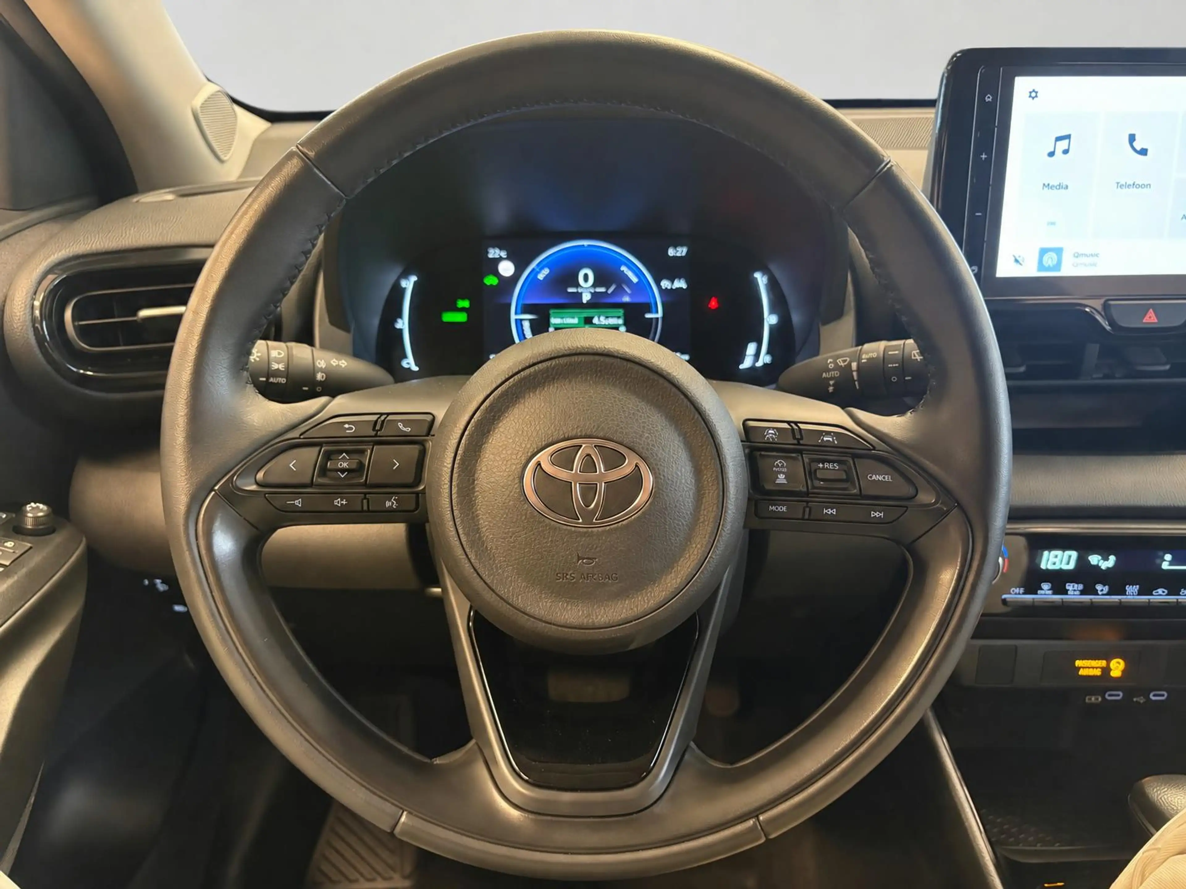 Toyota Yaris 1.5 HYBRID DYNAMIC-PACK GARANTIE TOT 2035 BLIND SP — photo 13