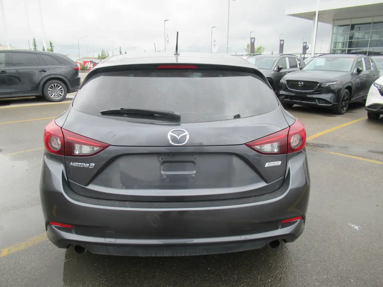 Mazda 3 снимка Mazda 3