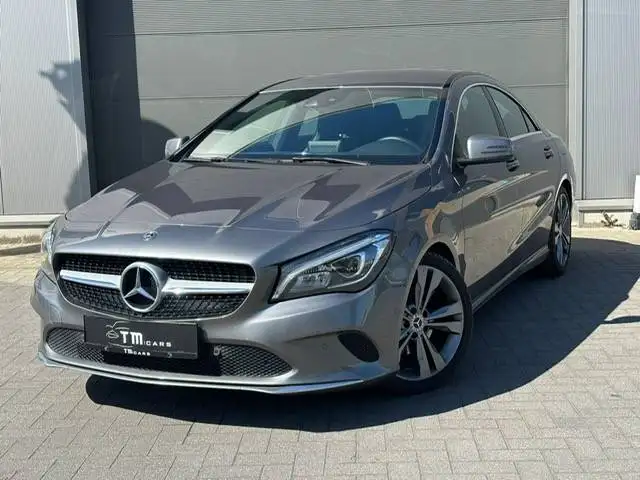 Mercedes-Benz CLA 180