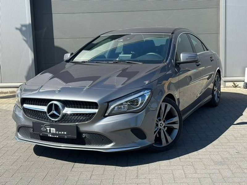 Mercedes-Benz CLA 180 LED/NAVIGATIE/AUTOMAAT