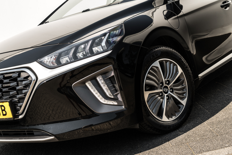 Hyundai IONIQ 1.6 GDi PHEV Comfort | Stoelverwarming | Camera | — photo 9