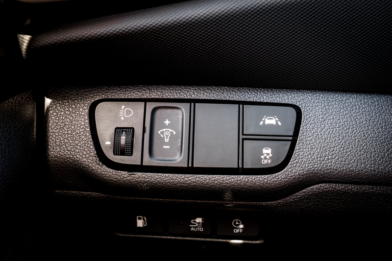 Hyundai IONIQ 1.6 GDi PHEV Comfort | Stoelverwarming | Camera | — photo 36