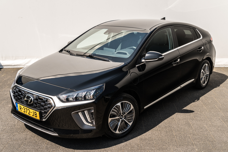 Hyundai IONIQ 1.6 GDi PHEV Comfort | Stoelverwarming | Camera | — photo 15