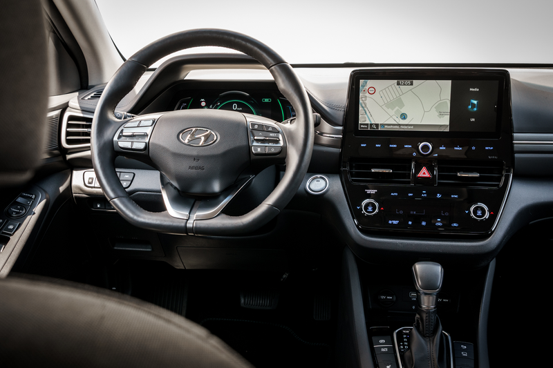 Hyundai IONIQ 1.6 GDi PHEV Comfort | Stoelverwarming | Camera | — photo 6