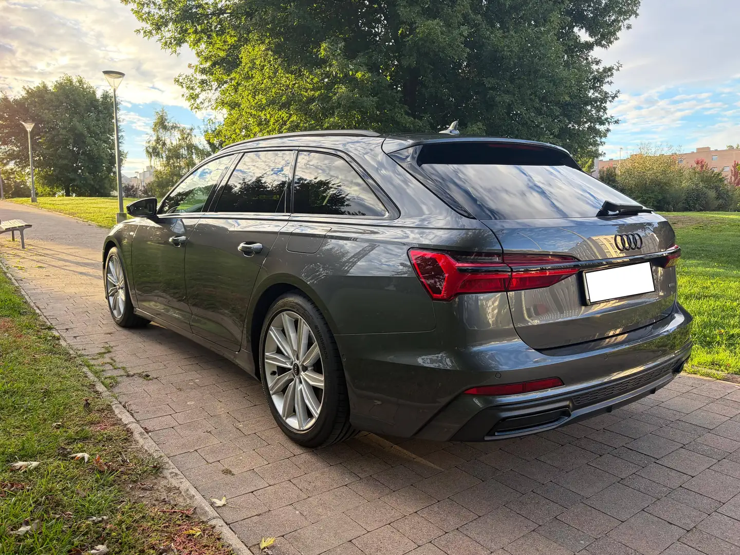 Audi A6 A6 Avant 50 TFSIe S line quattro-ultra S tronic S line Gris - 2