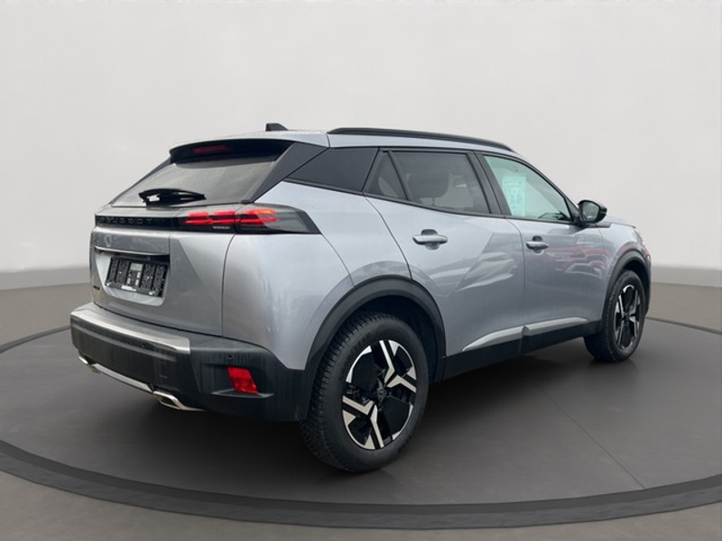 Peugeot 2008 Allure PureTech 130 EAT8 — photo 5