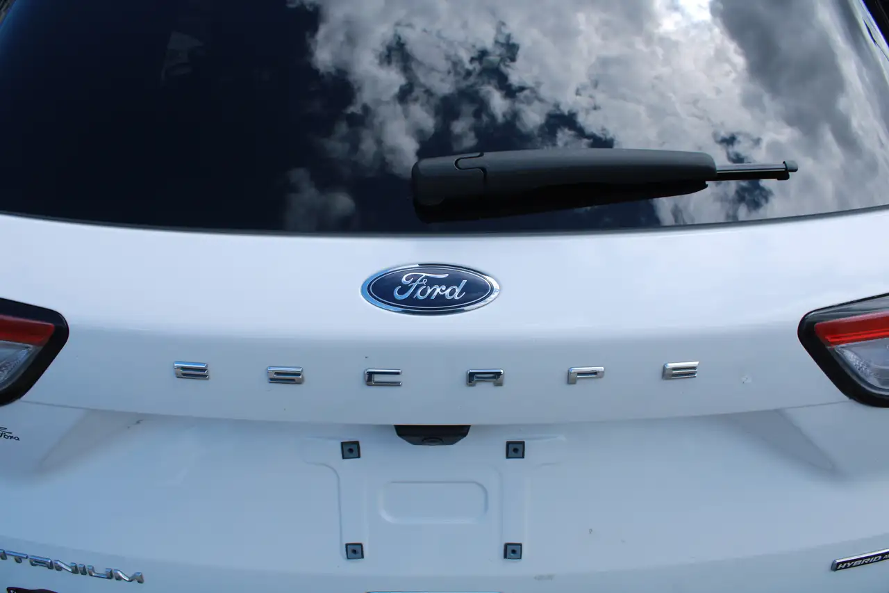 Ford Escape снимка Ford Escape