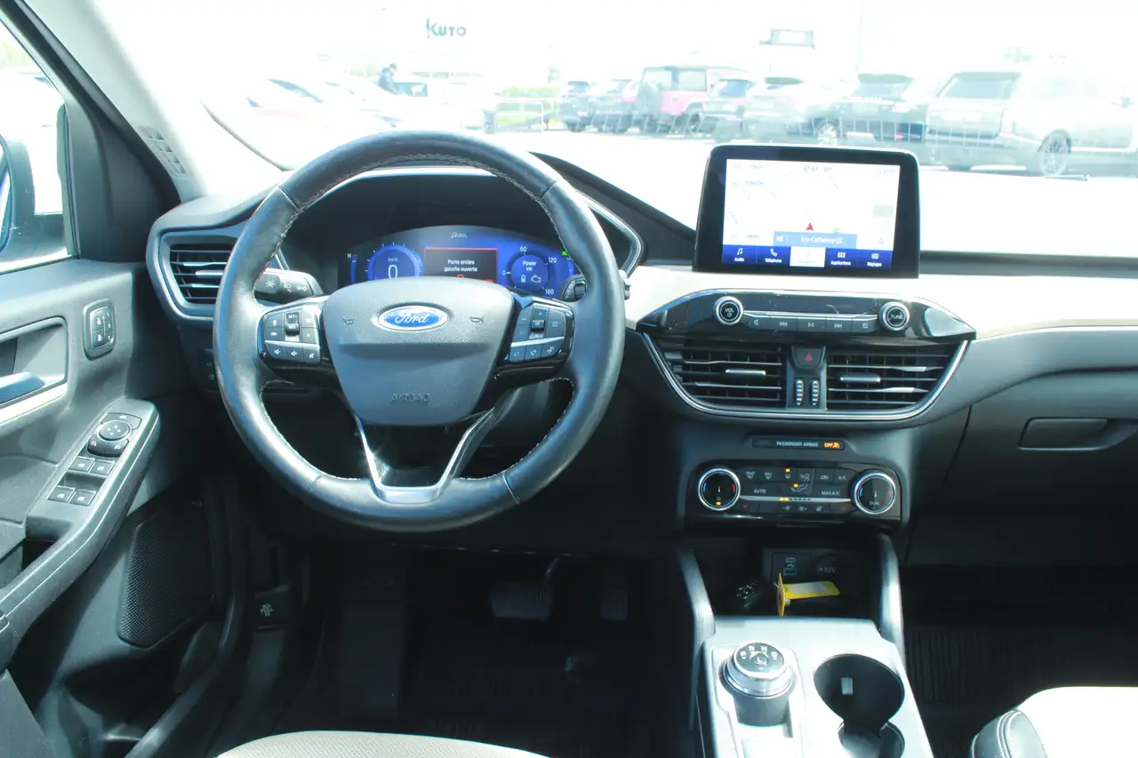 Ford Escape снимка Ford Escape