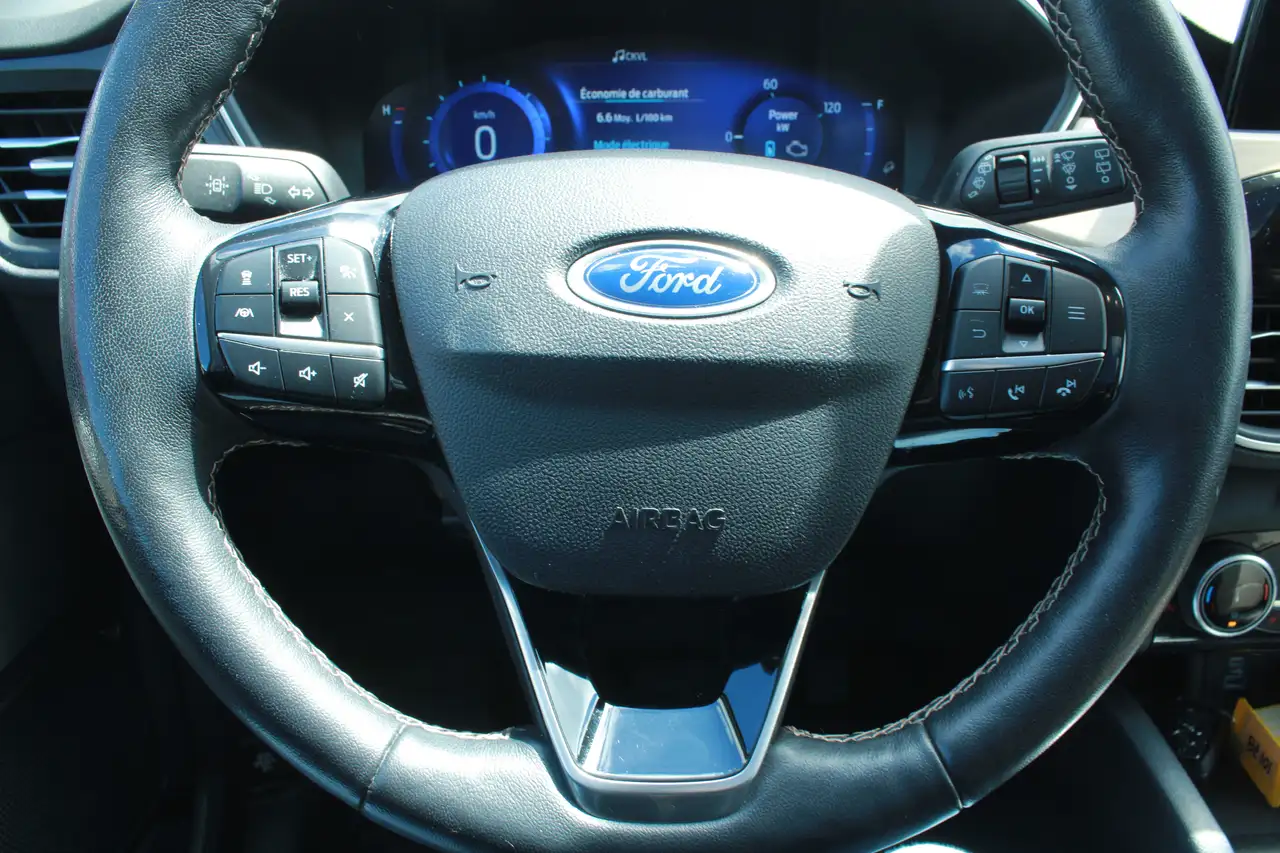 Ford Escape снимка Ford Escape