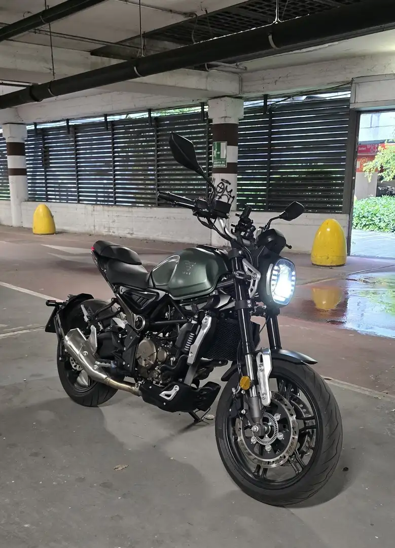 Voge 300AC benzina Zöld - 1