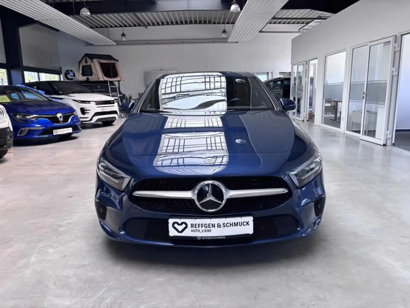 Mercedes-Benz A 200 PROGRESSIVE ED19 DCT+MBUX+MULTIBEAM+360+TÜ Albastru - 2