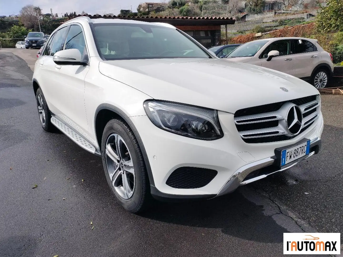 Mercedes-Benz GLC 220 220 d Business 4matic auto Bianco - 1