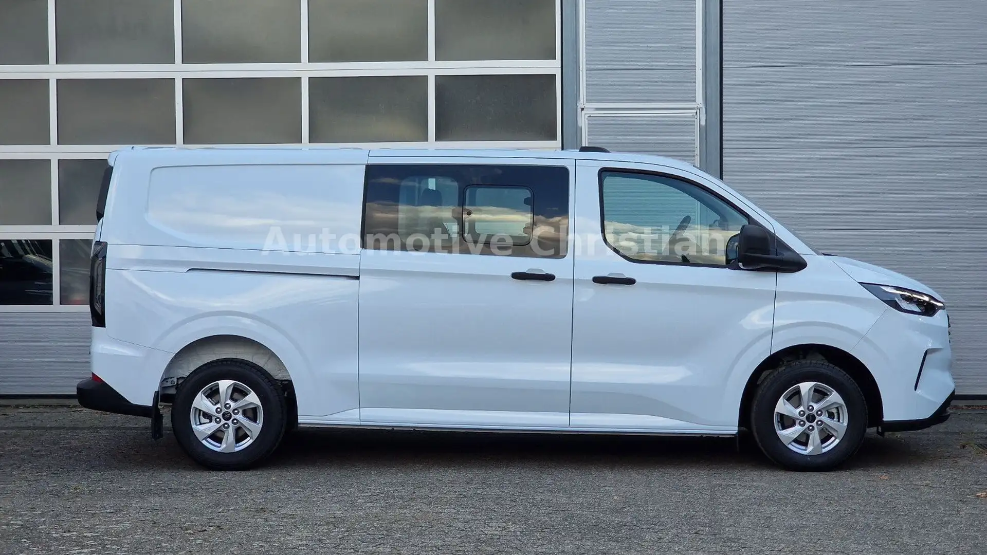 Ford Transit Custom DOKA Trend 320 150 L2H1/LED/5Sitz Blanc - 1