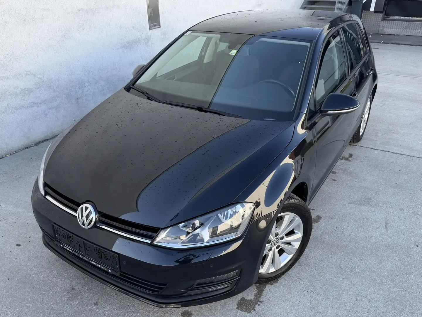 Volkswagen Golf Golf 7 1.6 TDI   ** WENIG - KM ** Schwarz - 2