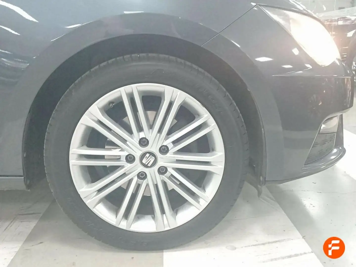SEAT Leon ST 1.5 EcoTSI 110kW DSG S&S Xcellence Ed Gris - 2