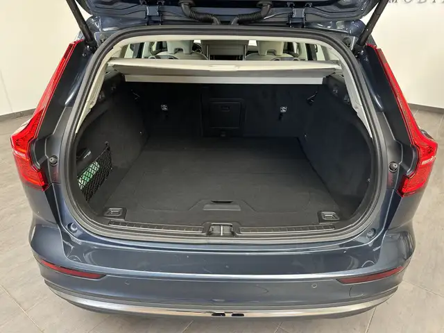 Volvo V60 view 8