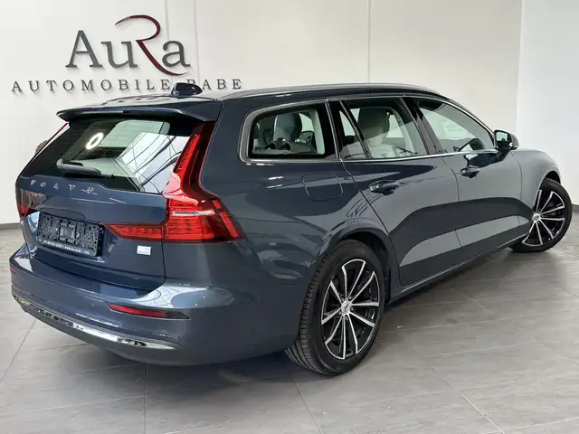 Volvo V60 view 4