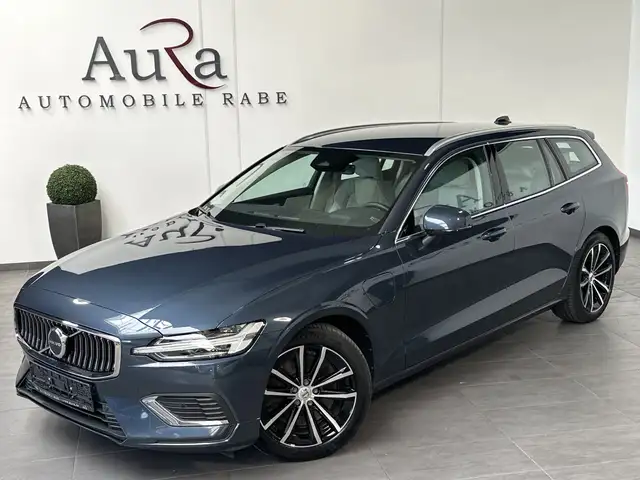 Volvo V60 view 2