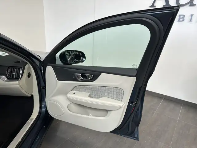 Volvo V60 view 7