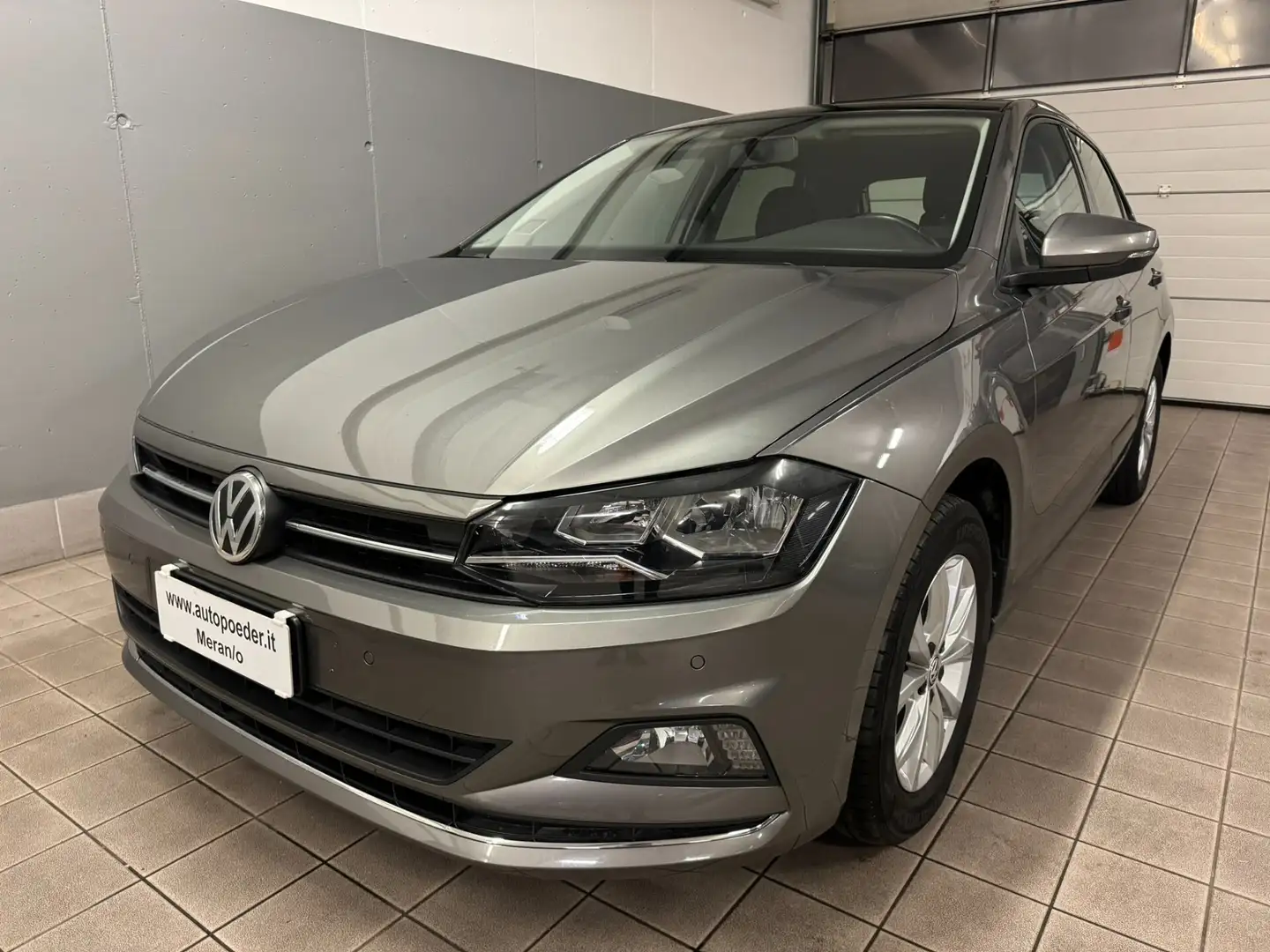 Volkswagen Polo 1.6 TDI 95 CV DSG 5p. Highline BlueMotion Tech. Gris - 1