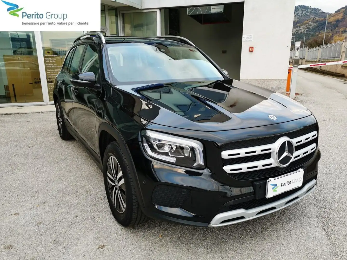 Mercedes-Benz GLB 180 d Automatic Sport con gancio traino elettronico Nero - 1