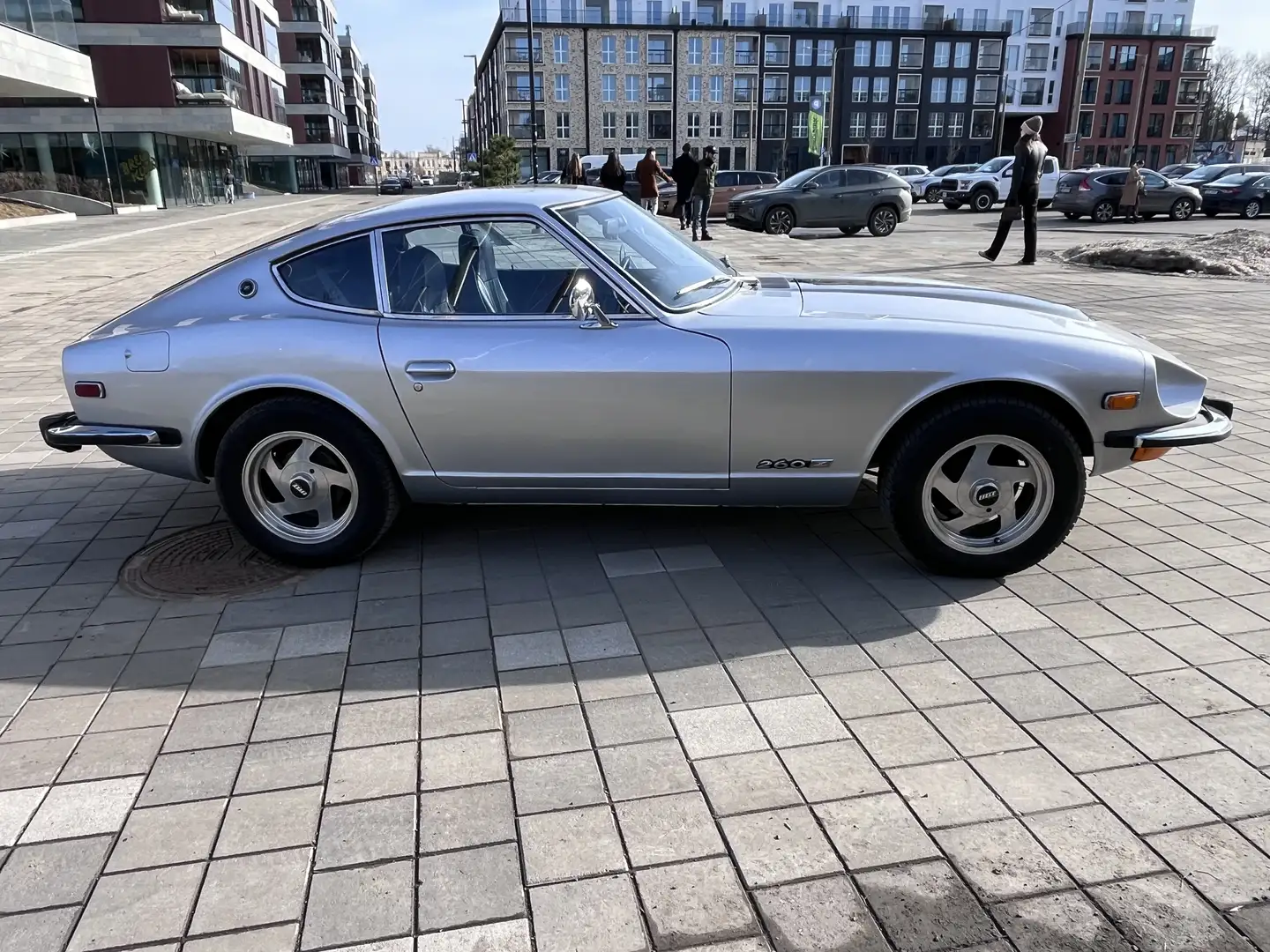 Nissan Datsun 260z Silber - 2