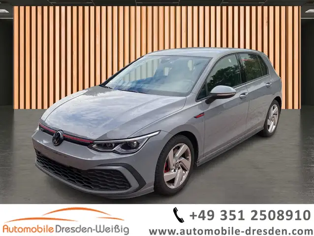 Volkswagen Golf main image