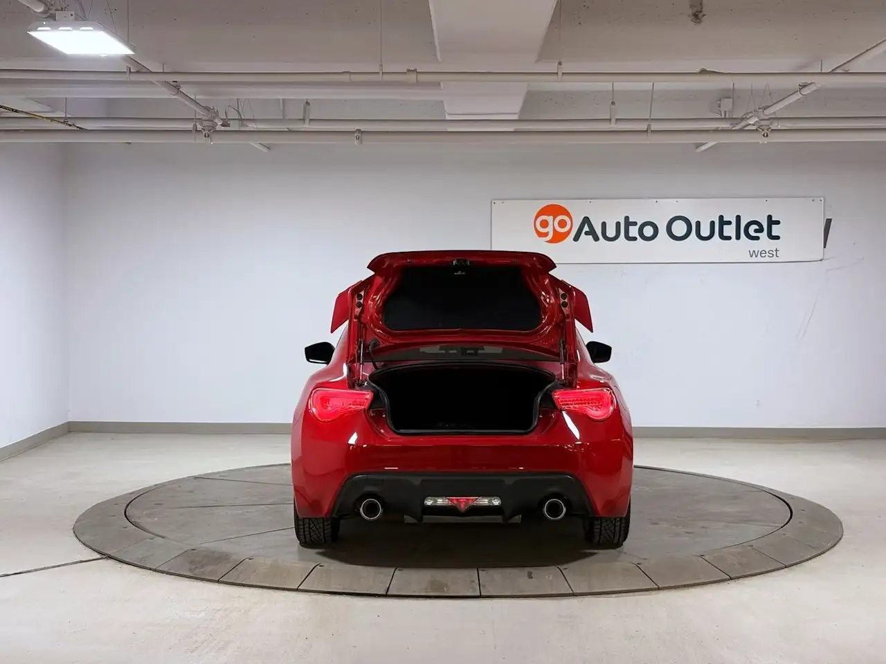 Subaru BRZ снимка Subaru BRZ