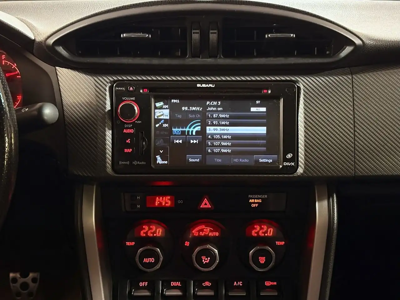 Subaru BRZ снимка Subaru BRZ