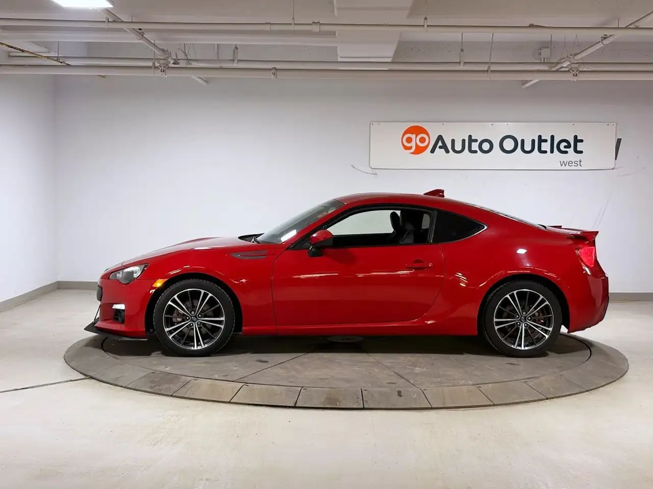 Subaru BRZ снимка Subaru BRZ