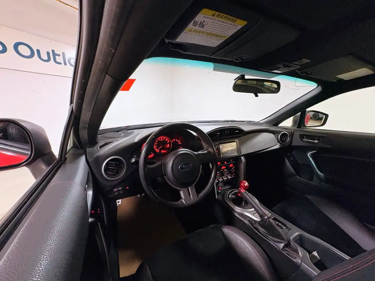 Subaru BRZ снимка Subaru BRZ