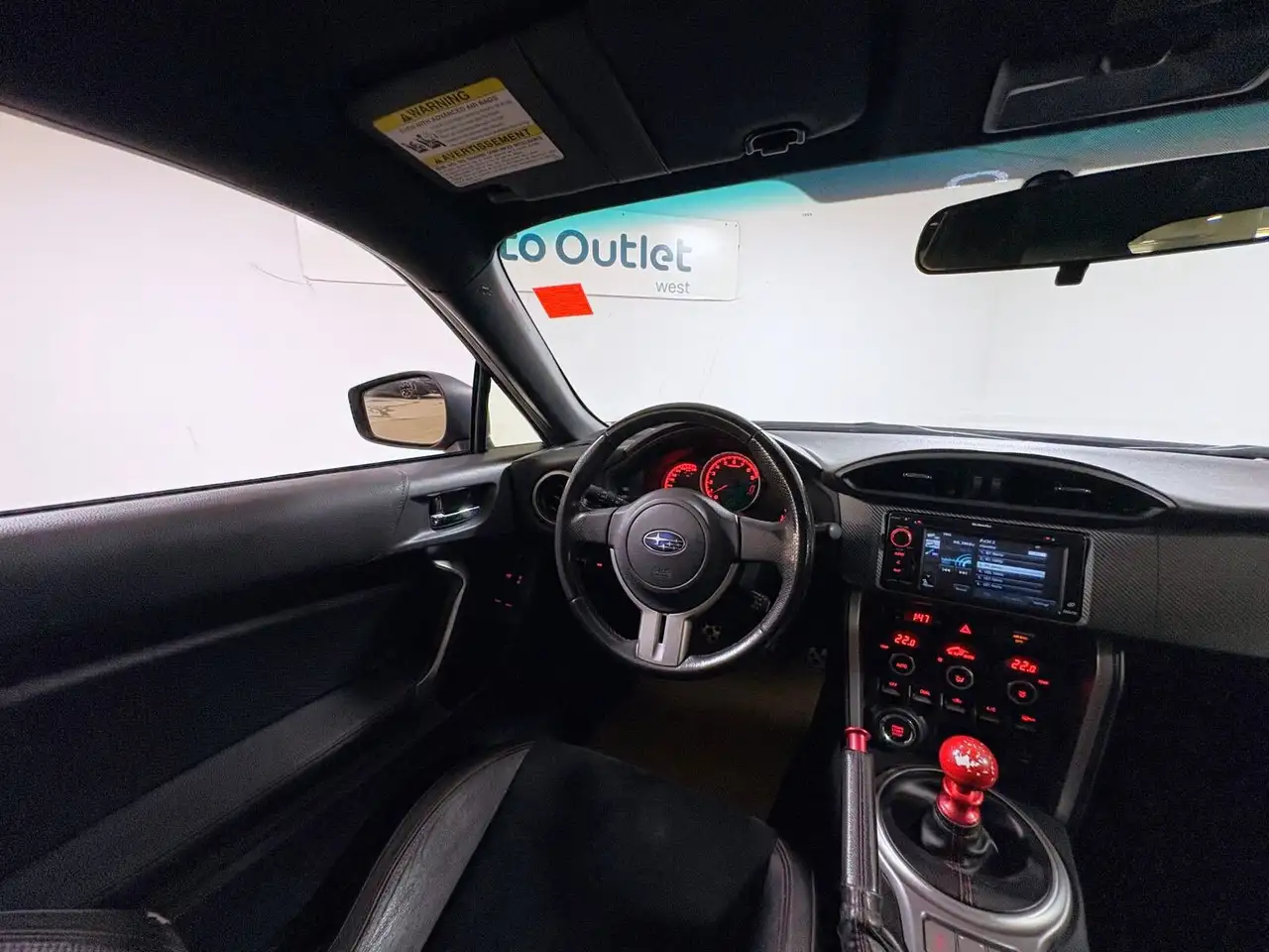 Subaru BRZ снимка Subaru BRZ