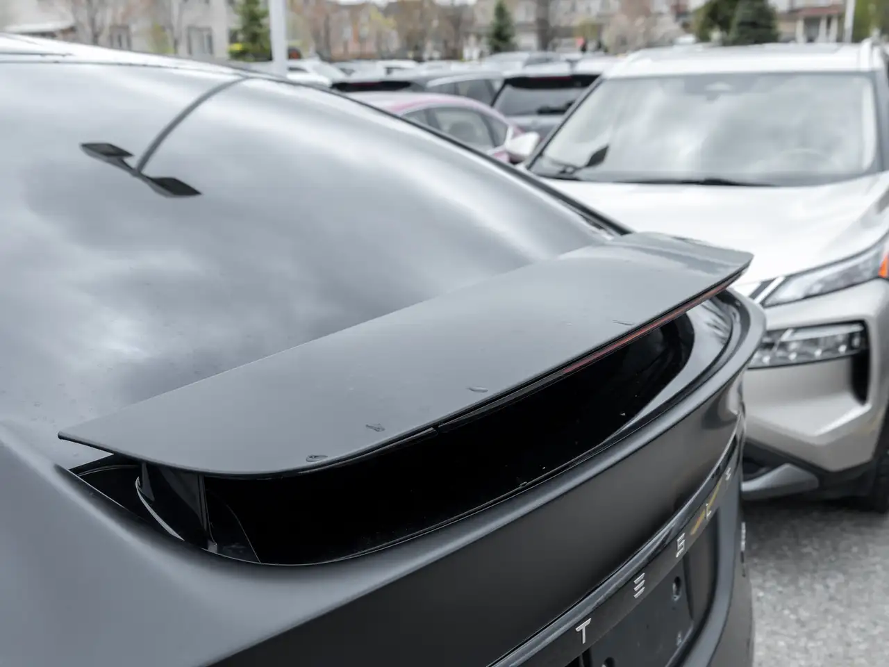 Tesla Model X снимка Tesla Model X