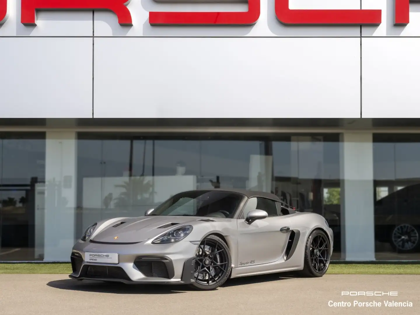 Porsche 718 Spyder RS PDK Grau - 1