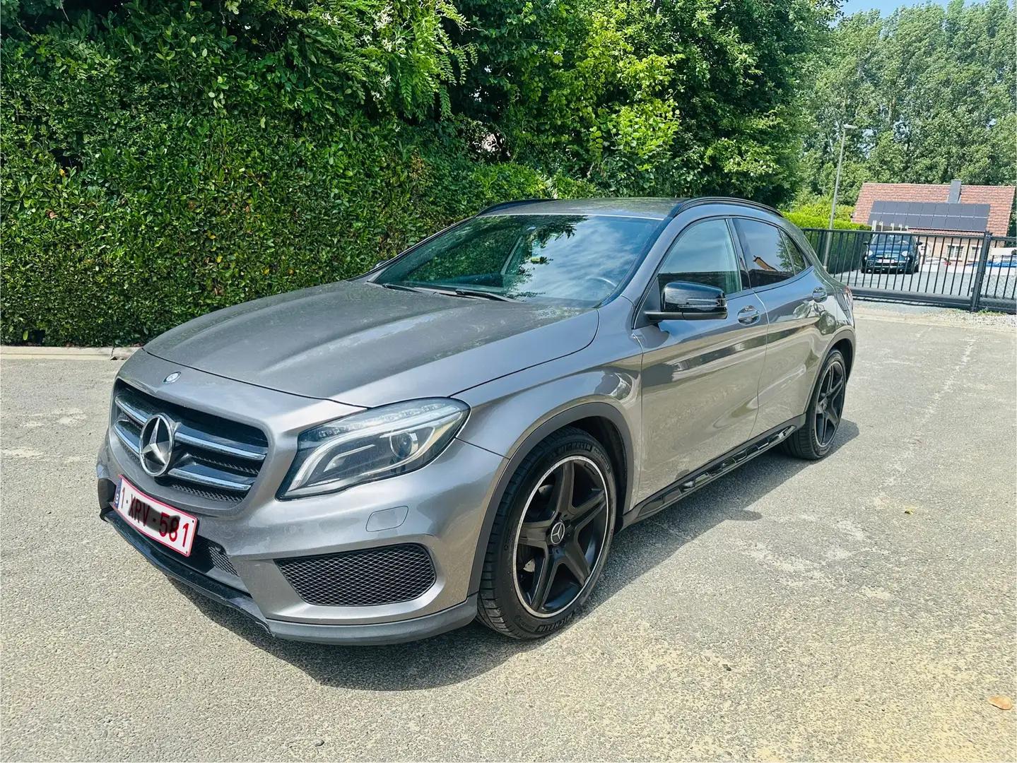 Mercedes-Benz GLA 180 AMG PACK NIGHT - 1