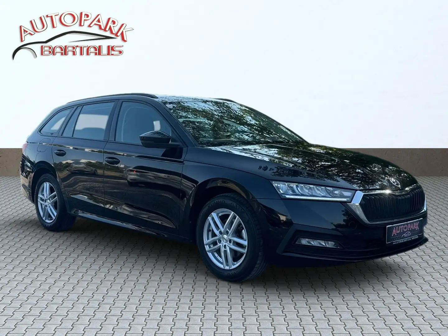 Skoda Octavia 2,0 TDI DSG**LED**NAVI**VIRTUAL**KAM**AMBIENTE Schwarz - 2