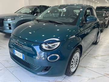 500 IV 2020 23,65 kWh 3+1