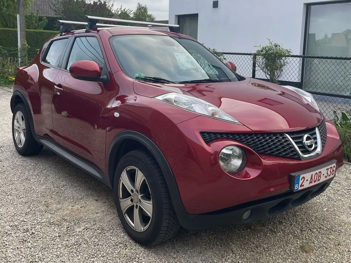 Nissan Juke Juke 1.6 Visia Rood - 1