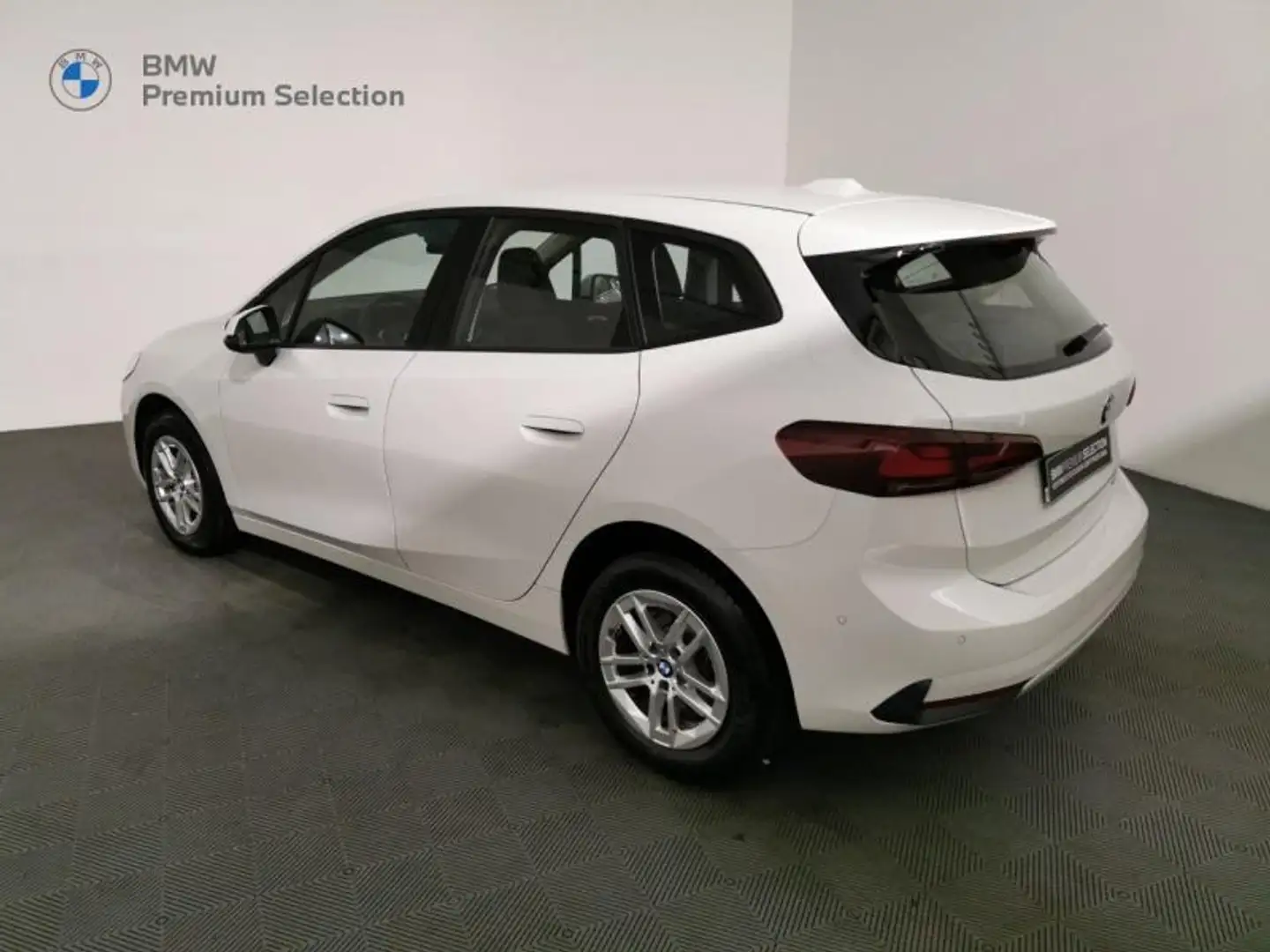 BMW 218 218i 136ch DKG7 Blanc - 2