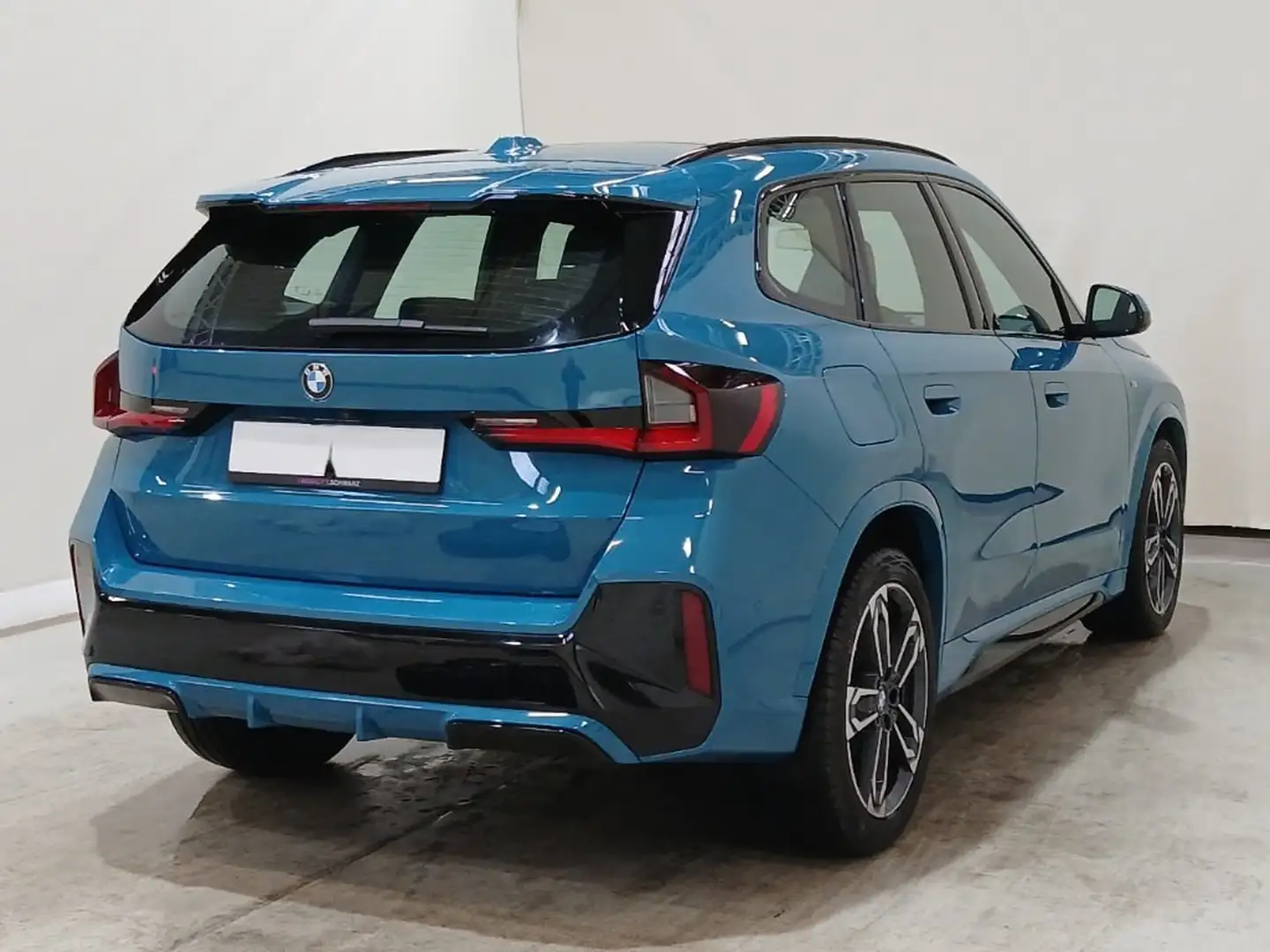 BMW X1 23d xDrive M Sport AHK/PANO/ADAPTLED/H&K/ACC Blau - 2