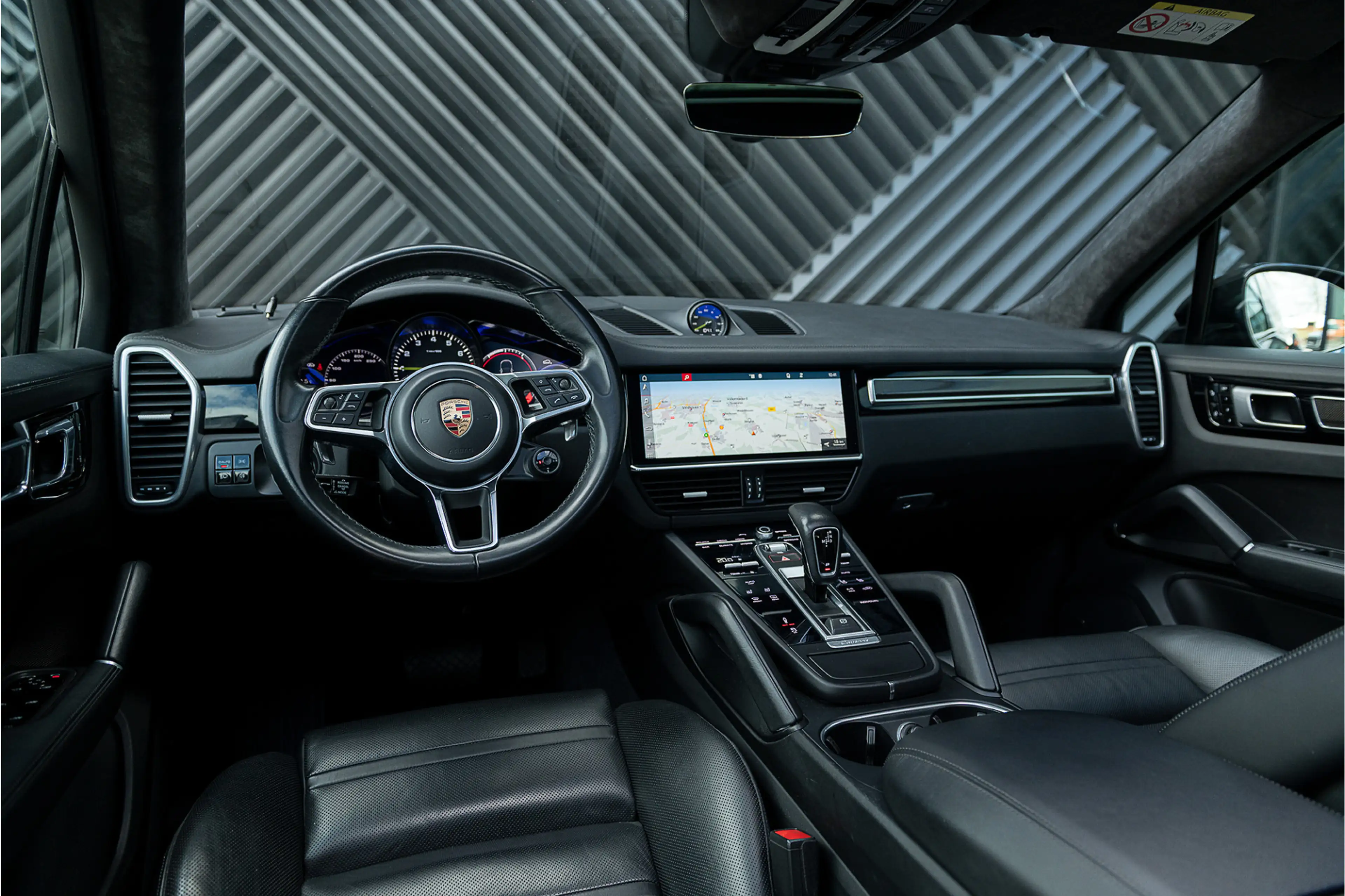 Porsche Cayenne 3.0 E-Hybrid ACC Pano PDLS+ GTS Stoelvent. Sport C — photo 7
