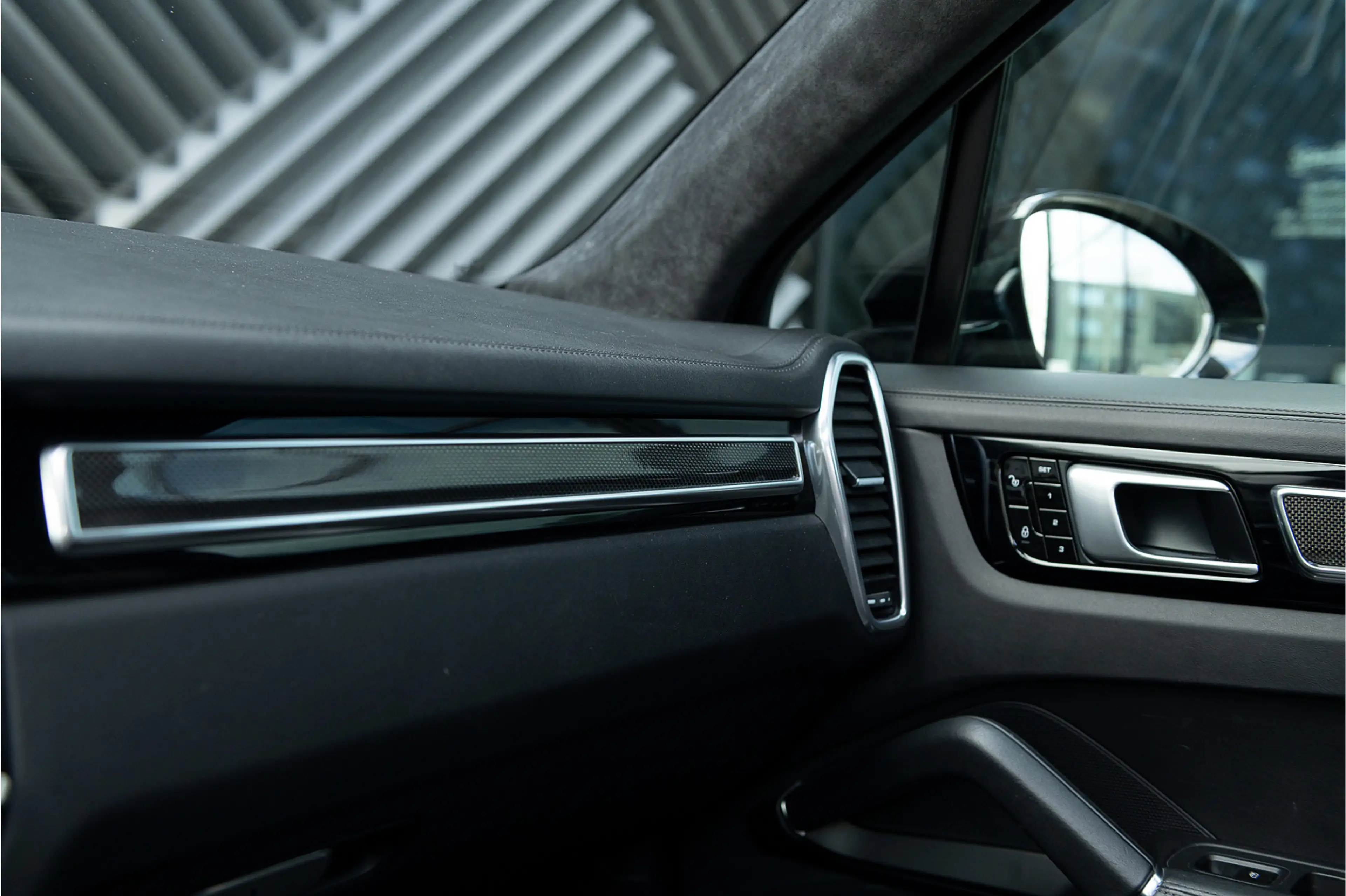 Porsche Cayenne 3.0 E-Hybrid ACC Pano PDLS+ GTS Stoelvent. Sport C — photo 39