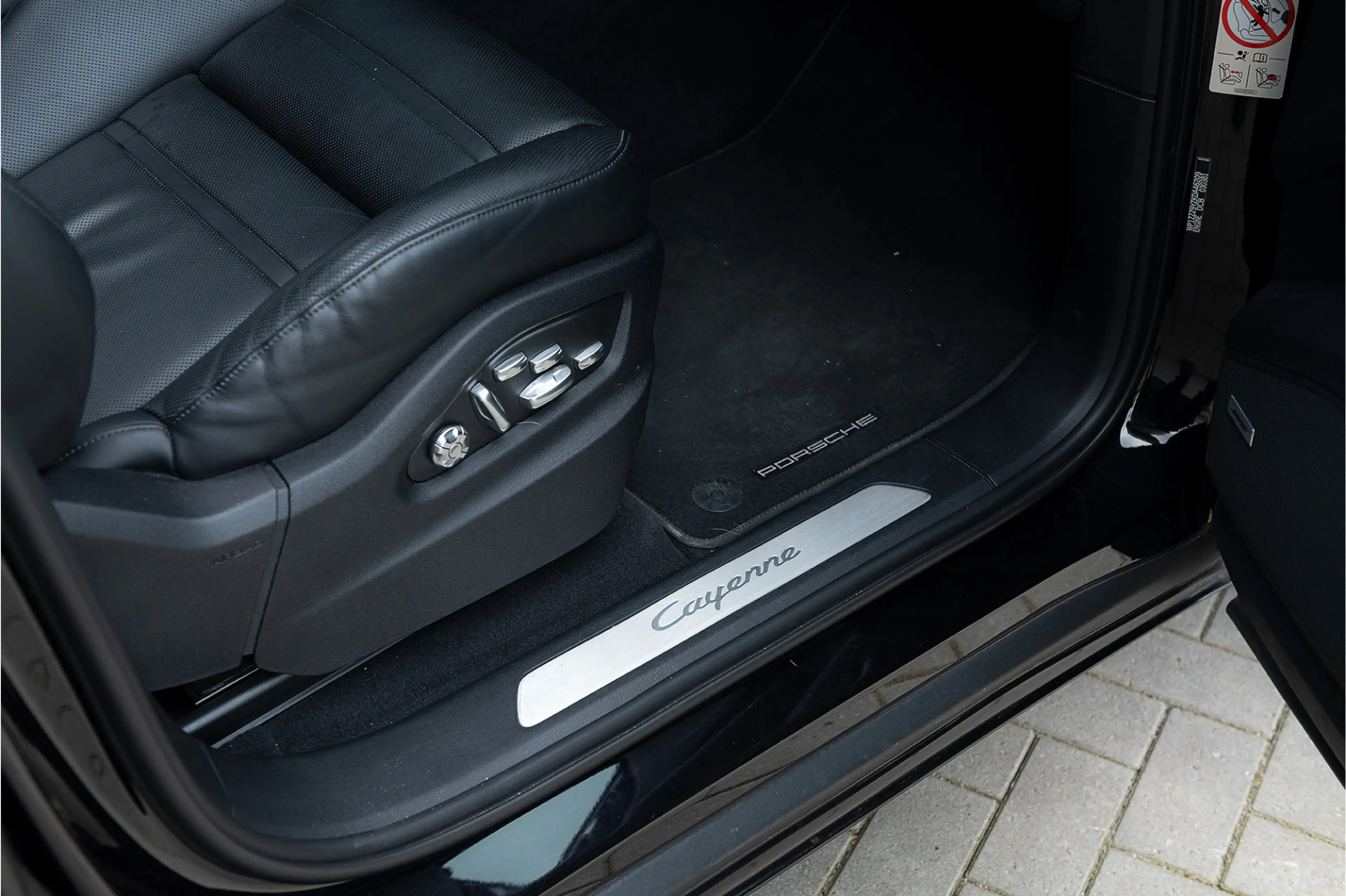 Porsche Cayenne 3.0 E-Hybrid ACC Pano PDLS+ GTS Stoelvent. Sport C — photo 6